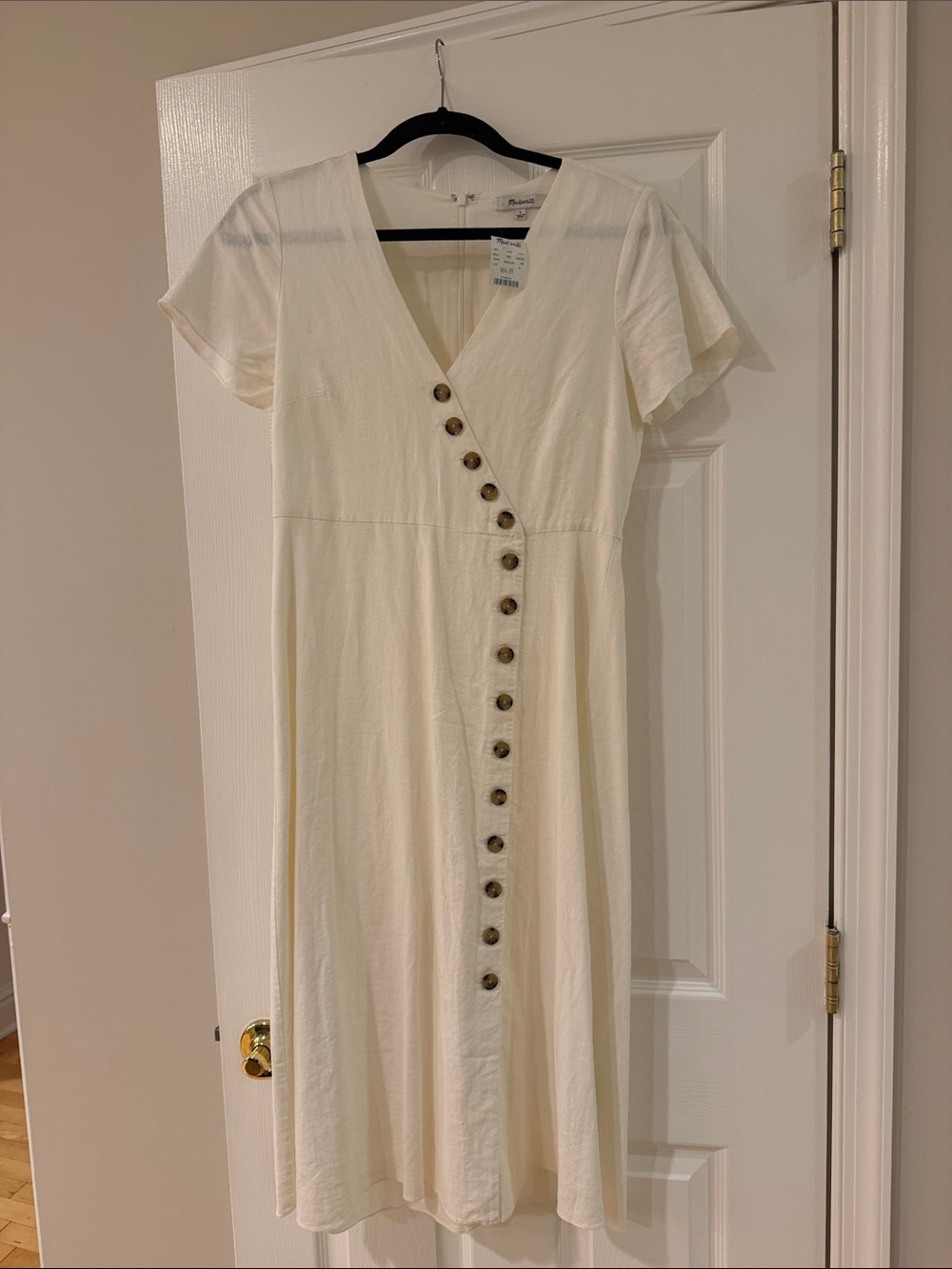 Madewell- size 4- Cream Button-Front V-Neck Midi Dress